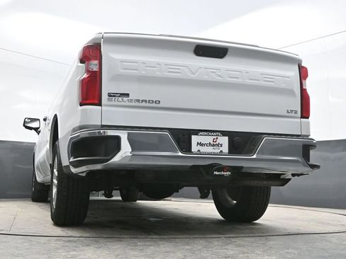 Used 2020 Chevrolet Silverado 1500 LTZ w/ LTZ Convenience Package image 37