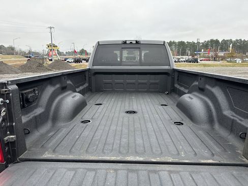 Used 2023 RAM 2500 Big Horn w/ Level B Equipment Group image 9