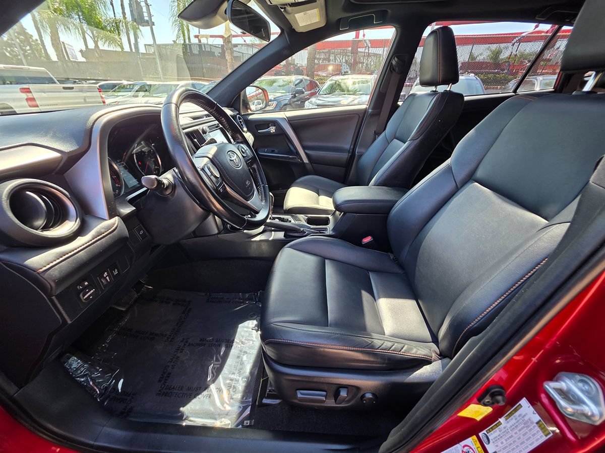 Used 2017 Toyota RAV4 SE FWD image 23