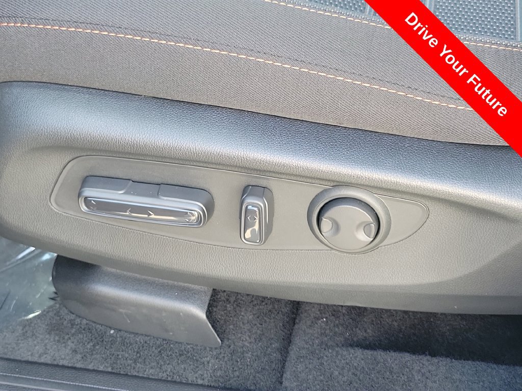 Used 2027 Honda CR-V Sport image 18