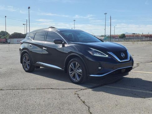 Used 2022 Nissan Murano Platinum w/ Cargo Package image 2