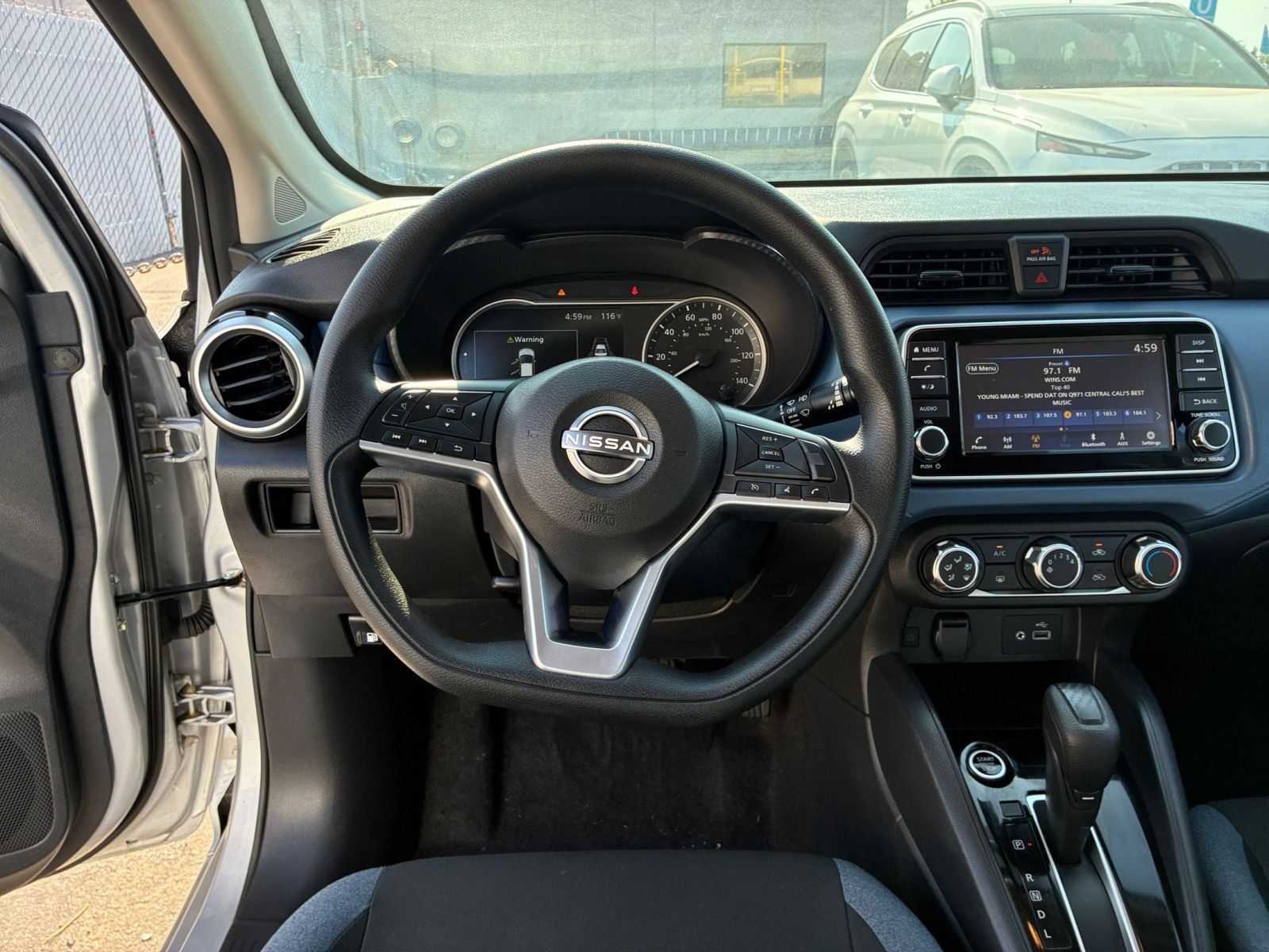 Used 2025 Nissan Versa SV FWD image 25