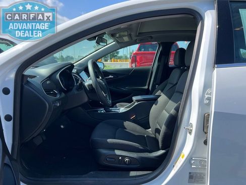Used 2024 Chevrolet Malibu LT FWD image 7