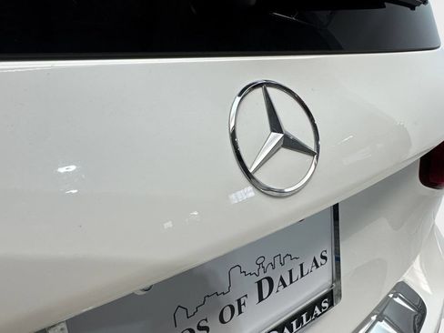 Used 2025 Mercedes-Benz GLB 250 4MATIC image 21
