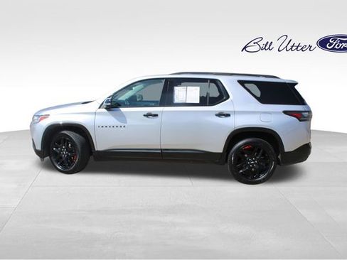 Used 2021 Chevrolet Traverse Premier w/ Redline Edition image 8