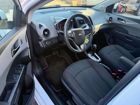 Used 2014 Chevrolet Sonic LT FWD image 24