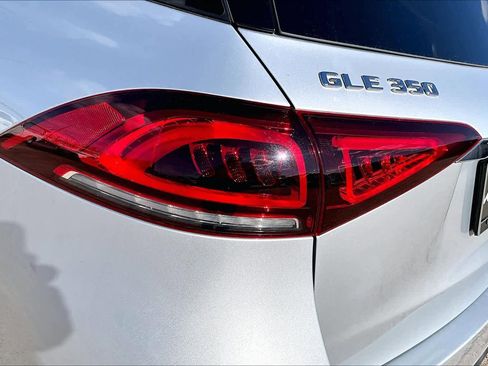 Used 2020 Mercedes-Benz GLE 350 4MATIC image 28