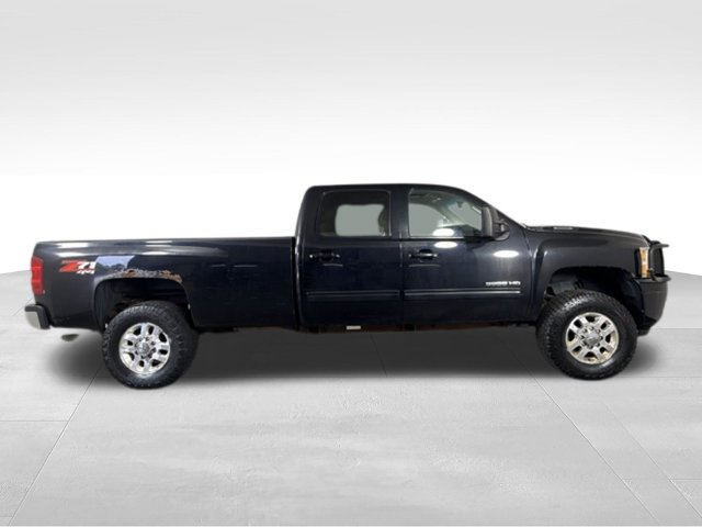 Used 2014 Chevrolet Silverado 3500 LTZ w/ LTZ Plus Package AWD/4WD image 11