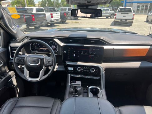 Certified 2026 GMC Sierra 1500 Denali AWD/4WD image 32