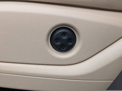 Used 2018 Mercedes-Benz GLE 350 image 20