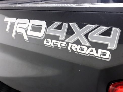 Used 2018 Toyota Tundra SR5 w/ TRD Off Road Package image 41