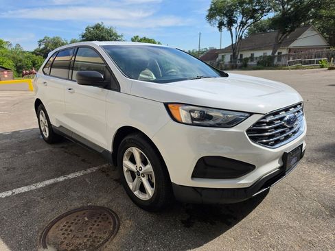 Used 2019 Ford Edge SE FWD image 5