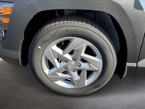 New 2026 Hyundai Kona SE image 13