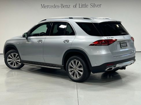 Used 2022 Mercedes-Benz GLE 350 4MATIC image 3