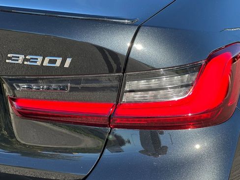 New 2026 BMW 330i Sedan w/ M Sport Package image 32