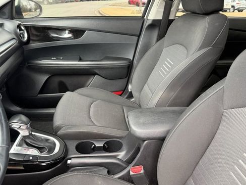 Used 2019 Kia Forte S w/ S Premium Package image 23