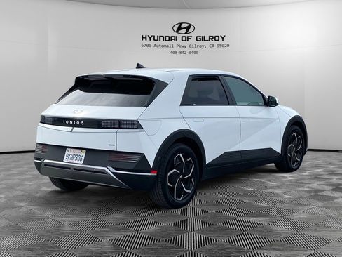 Used 2024 Hyundai Ioniq 5 SEL image 5