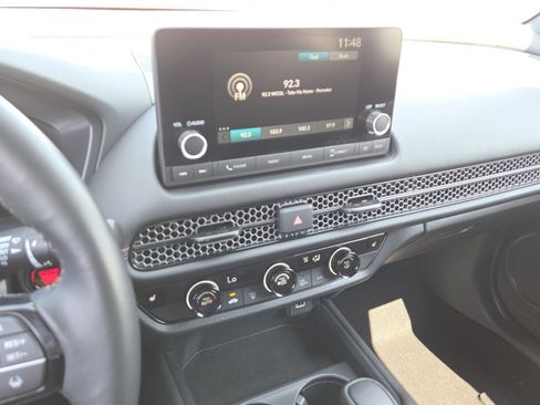 Certified 2025 Honda HR-V Sport image 26