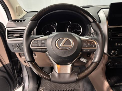 Used 2023 Lexus GX 460 Premium image 13