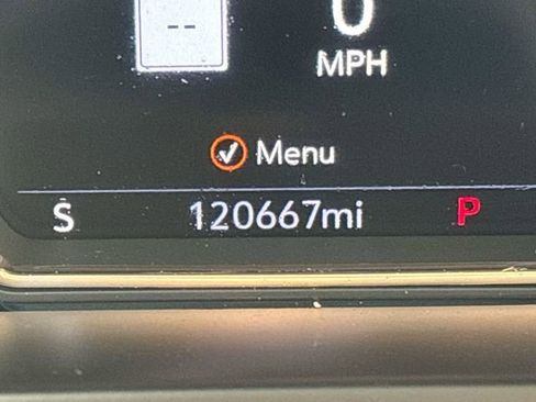 Used 2021 GMC Yukon Denali w/ Denali Ultimate Package image 22