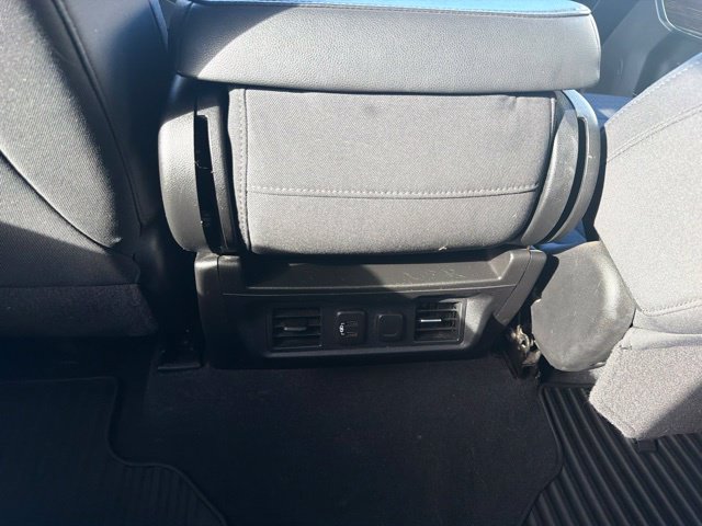 Used 2020 GMC Sierra 1500 SLE w/ SLE Value Package AWD/4WD image 17