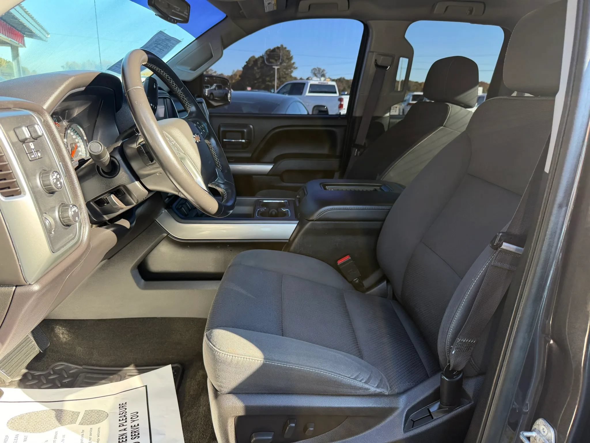 Used 2016 Chevrolet Silverado 1500 LT w/ Trailering Package AWD/4WD image 5