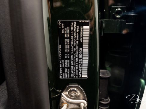 Used 2025 Porsche Macan 4S Electric image 60