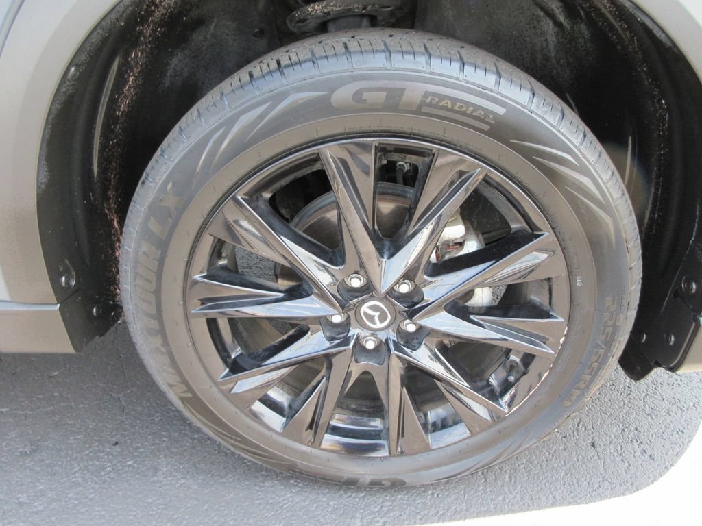 Used 2025 MAZDA CX-5 Carbon Edition AWD/4WD image 9