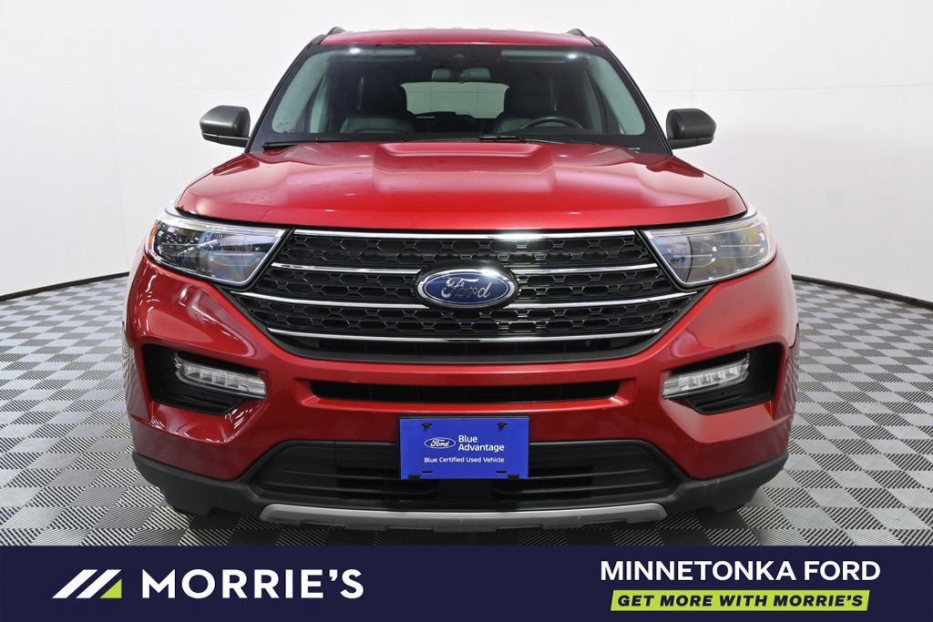 Used 2023 Ford Explorer XLT w/ Equipment Group 202A AWD/4WD image 10