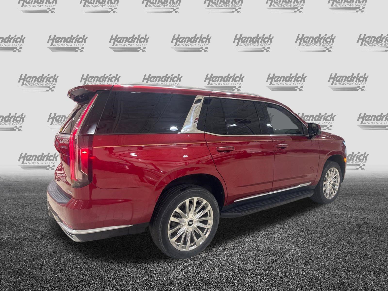 Used 2021 Cadillac Escalade Premium Luxury w/ Performance Package AWD/4WD image 6