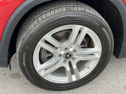 Used 2021 Mercedes-Benz GLA 250 4MATIC image 9