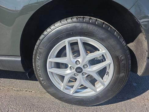 Certified 2024 Ford Edge SEL w/ Convenience Package image 39