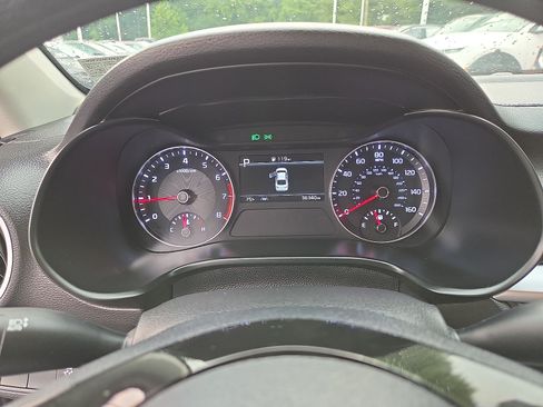 Used 2023 Kia Forte LXS FWD image 24