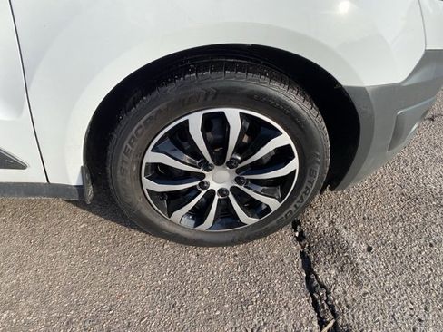 Used 2018 Ford Transit Connect XL image 13