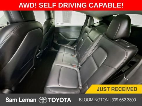 Used 2022 Tesla Model Y Long Range image 23