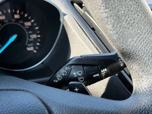 Used 2017 Ford Escape SE image 26