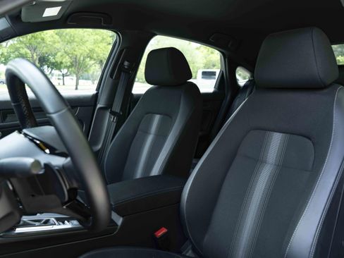 Used 2024 Honda Civic Sport image 17