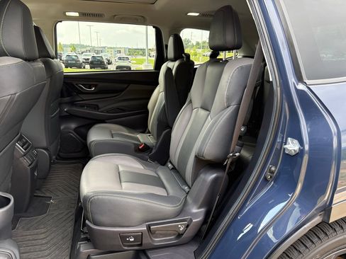 Used 2023 Subaru Ascent Onyx Edition AWD/4WD image 32