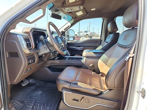Used 2024 Ford F250 King Ranch w/ Tremor Off-Road Package image 9