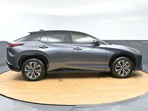 Used 2023 Lexus RZ 450e Premium w/ Accessory Package (Z1) image 8