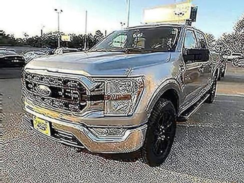 Used 2022 Ford F150 XLT w/ Equipment Group 301A Mid AWD/4WD image 4