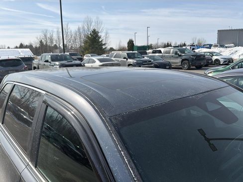 Used 2025 Honda CR-V EX image 5