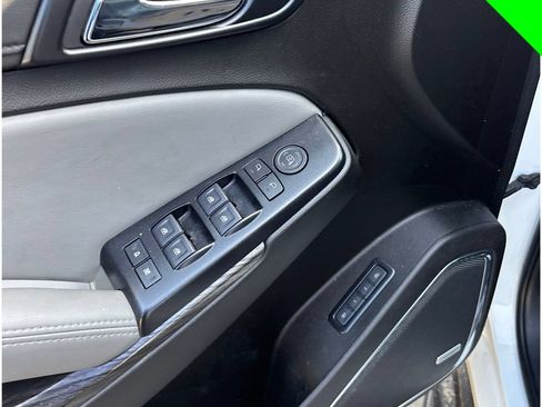 Used 2019 Chevrolet Tahoe LT RWD image 15