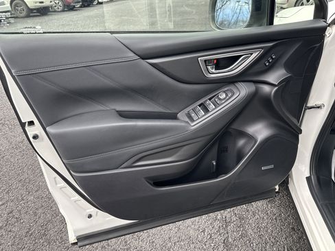 Used 2020 Subaru Forester Touring image 15