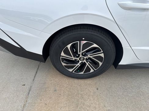 New 2026 Hyundai Sonata Blue FWD image 12