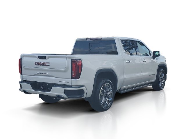 Used 2023 GMC Sierra 1500 Denali w/ Denali Reserve Package AWD/4WD image 7