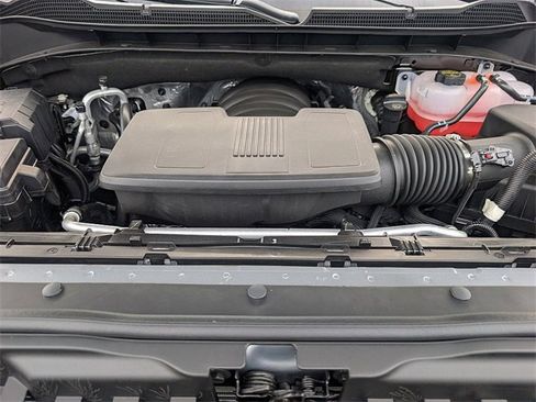 New 2026 Chevrolet Silverado 1500 LT Trail Boss w/ Convenience Package II image 4