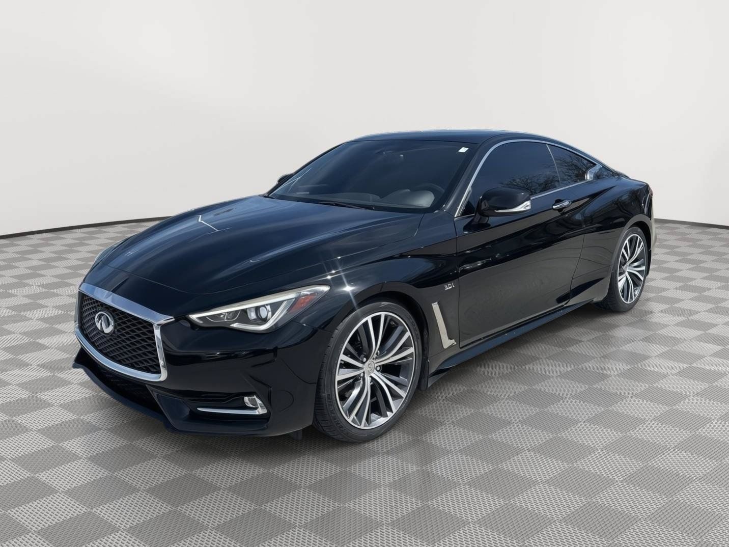 Used 2017 INFINITI Q60 3.0t w/ Premium Plus Package 3.0T AWD/4WD image 2