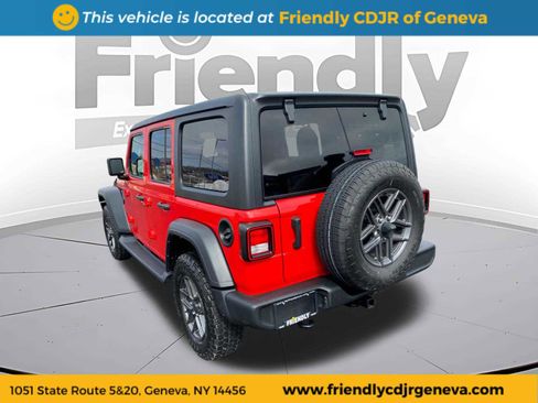 Used 2024 Jeep Wrangler Sport S image 7
