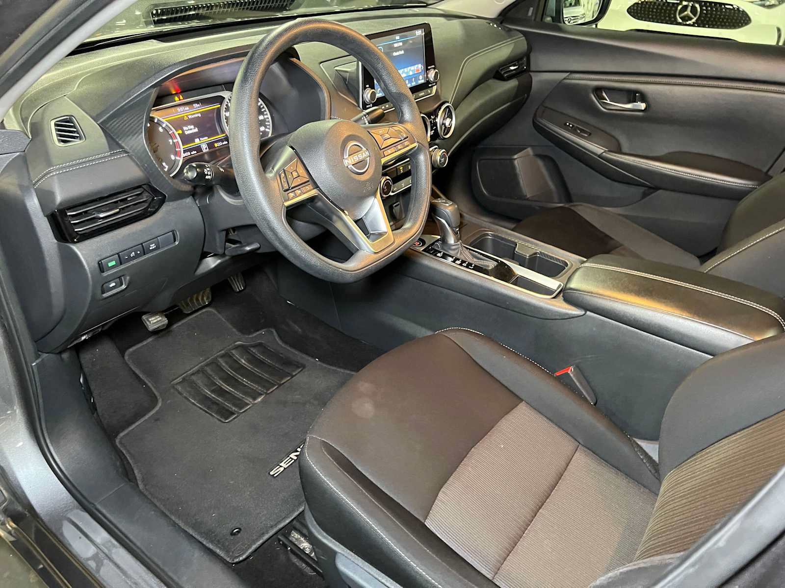 Used 2024 Nissan Sentra SV FWD image 24